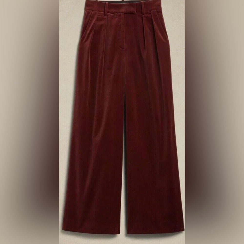 Banana Republic Burgundy Pants